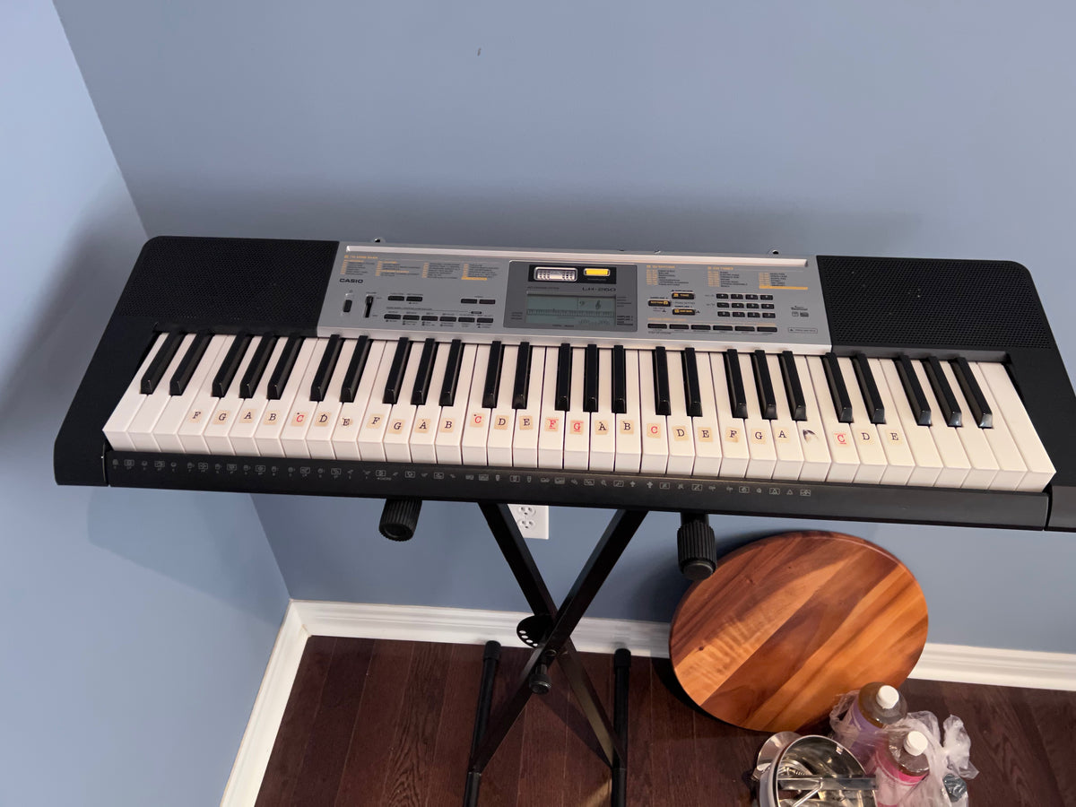 Casio LK 260 Electric Keyboard