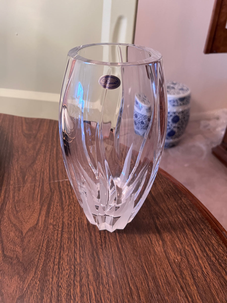 Marquis by Waterford Crystal Vase – Sell My Stuff Canada - Canada's Content  and Estate Sale Specialists