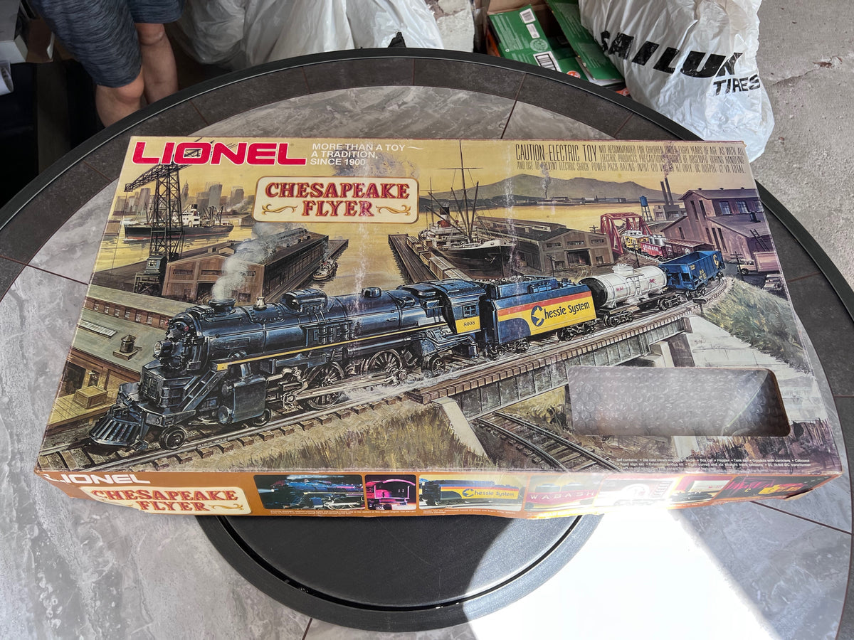 Lionel chesapeake flyer sales train set