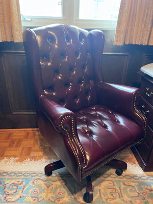 Leather Tufted Executive Office Chair