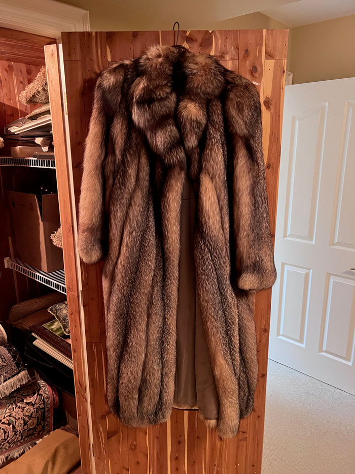 'Hi-Fashion Furs Ltd' Fur Coat