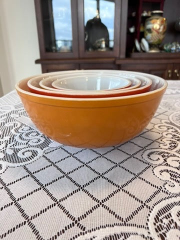 Vintage Orange Brown Pyrex Mixing Nesting Bowls Set Of 4