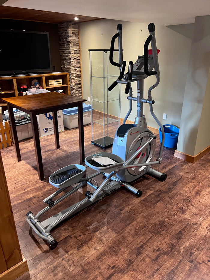 Schwinn 450 Elliptical