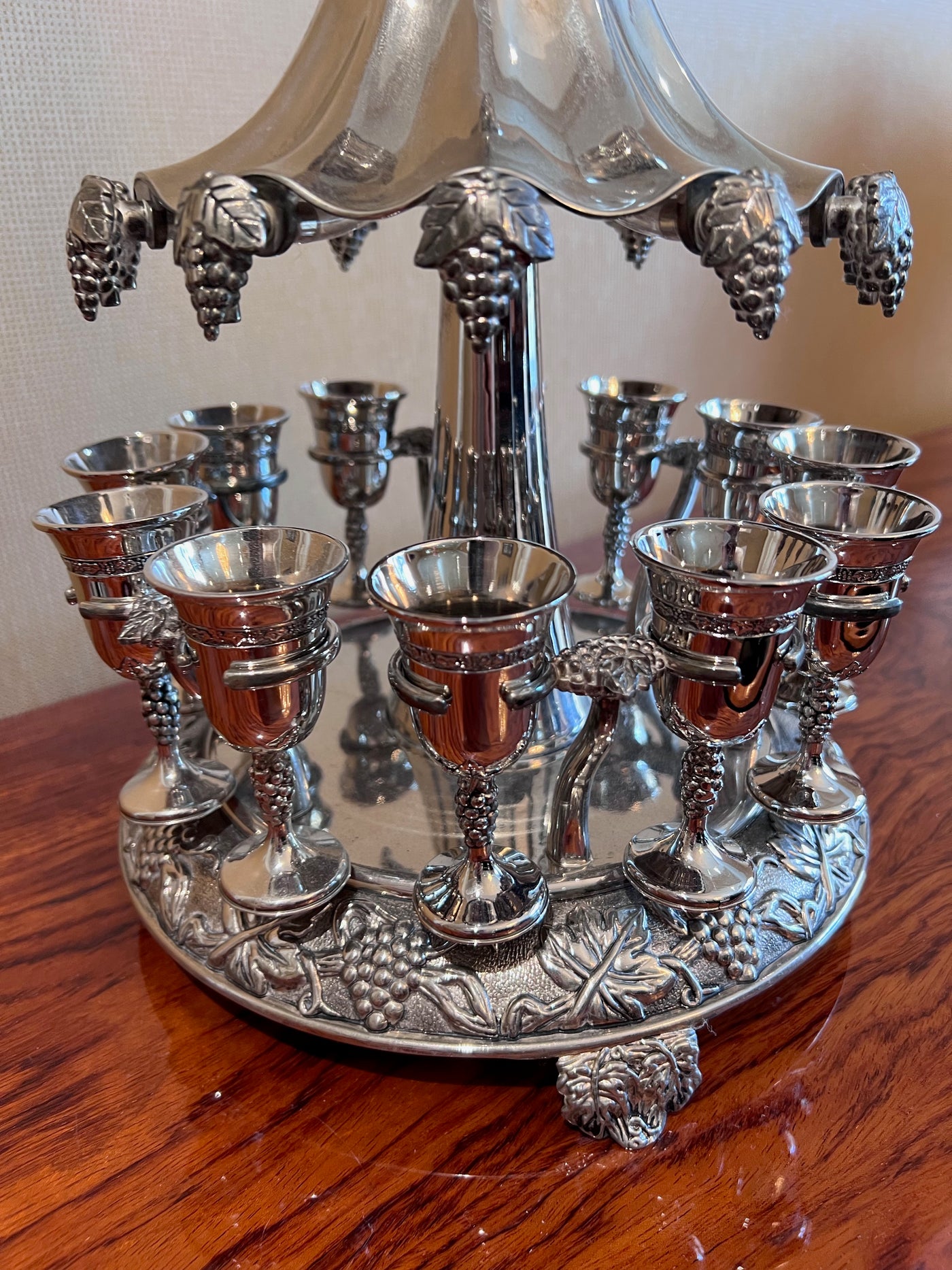 Silver Plated Wine Fountain with Lacquer