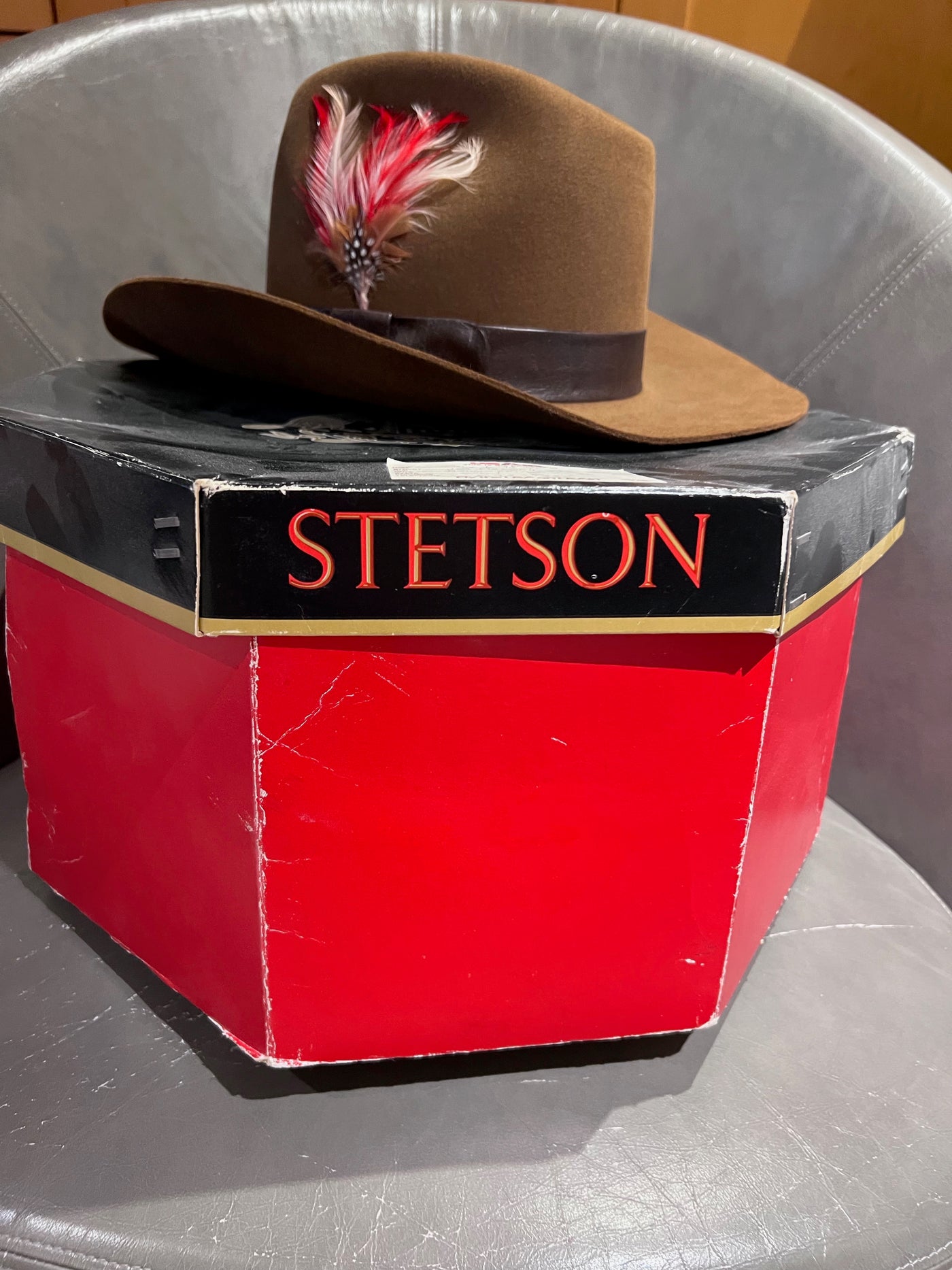 LIKE-NEW Vintage Stetson Hat, Size 7 3/8 – Sell My Stuff Canada ...