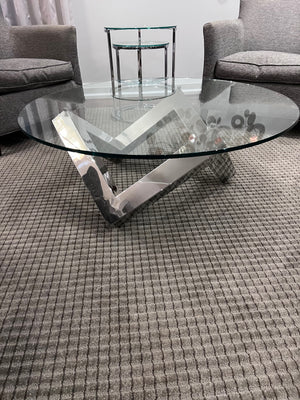 ELTE Chrome/Glass Round Como Cocktail Table (*retail $895)