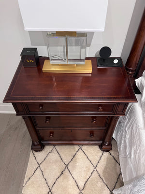 Pair of Thomasville Fredericksburg Chests/Side Tables