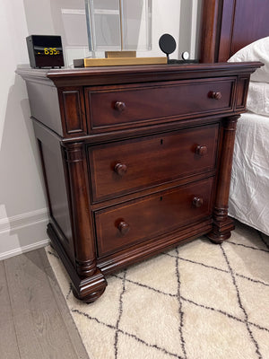 Pair of Thomasville Fredericksburg Chests/Side Tables