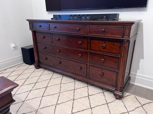 Thomasville Fredericksburg Dresser