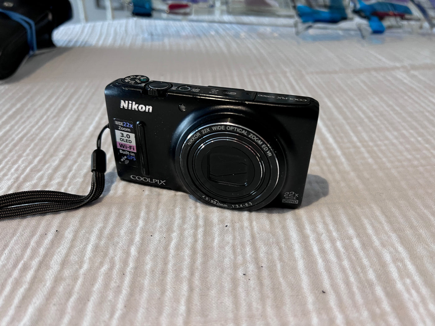 Nikon Digital Camera COOLPIX S9500 22x optical zoom Wi-Fi enabled