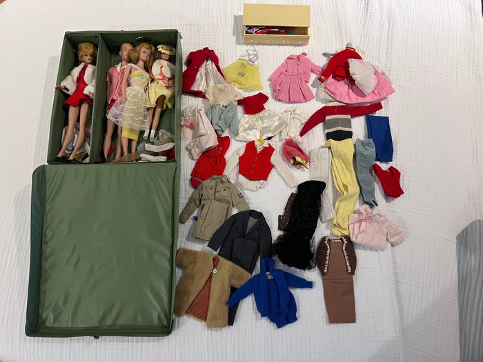 Lot- 3 Vintage Barbie Dolls, 1 Ken Doll +Vintage  Original Barbie Accessories (everything shown in the pictures)