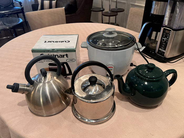 3 Kettles, BRAND NEW Coffee Carafe + Rice Cooker LOT