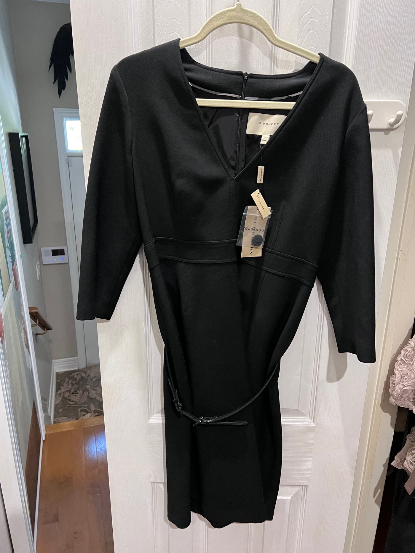 BRAND NEW Burberry Black Dress Size 12 retail 850 Sell My Stuff Canada Canada s Content and Estate Sale Specialists