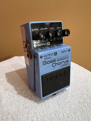 Boss CEB-3 Bass Chorus Pedal