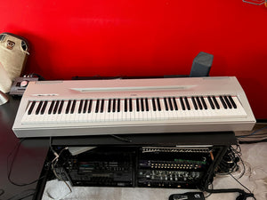 Yamaha P-60 Digital Piano