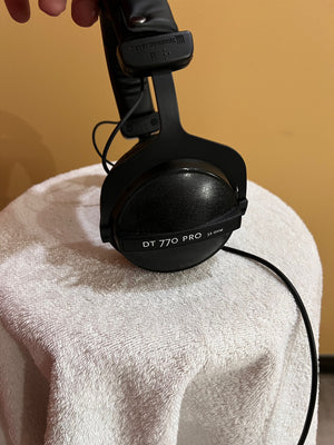 beyerdynamic DT 770 PRO 32 OHM Studio Headphones