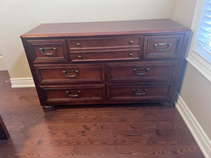 Stanley Furniture Young America Harbor Town Seven Drawer Dresser