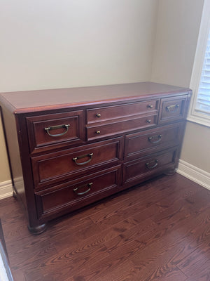 Stanley Furniture Young America Harbor Town Seven Drawer Dresser