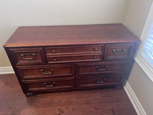 Stanley Furniture Young America Harbor Town Seven Drawer Dresser