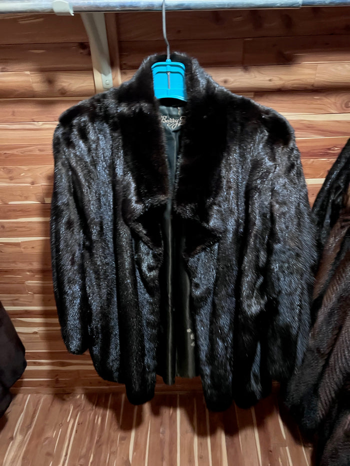 Women's Vintage 'Dubarry Furs' Fur Coat.