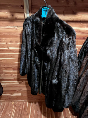 Women's Vintage 'Dubarry Furs' Fur Coat.