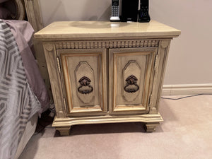 Pair of Vintage 'Stanley Furniture' Nightstands