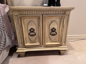 Pair of Vintage 'Stanley Furniture' Nightstands