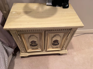 Pair of Vintage 'Stanley Furniture' Nightstands