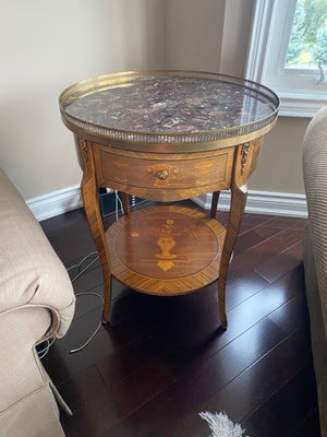 Ornate Round Marble Top Accent Table