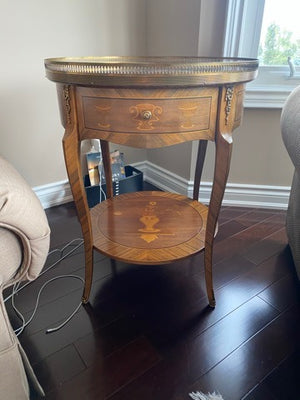 Ornate Round Marble Top Accent Table