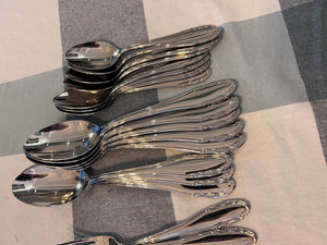 Bombay Company 18/10 Stainless Steel Flatware Set- Service for 8 (BRAND NEW)