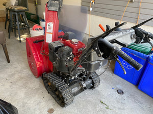 Honda Hydrostatic HSS724A Track Snowblower