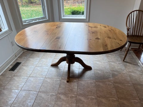 Kitchen table with online 2 leaves