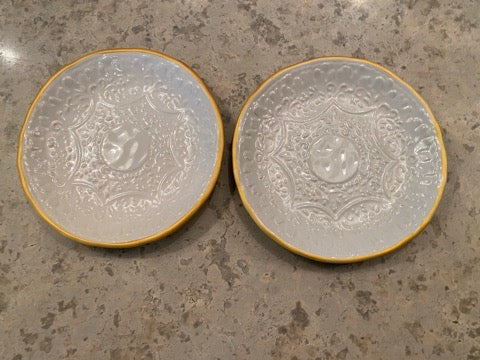 Antique plates with gold trim best sale