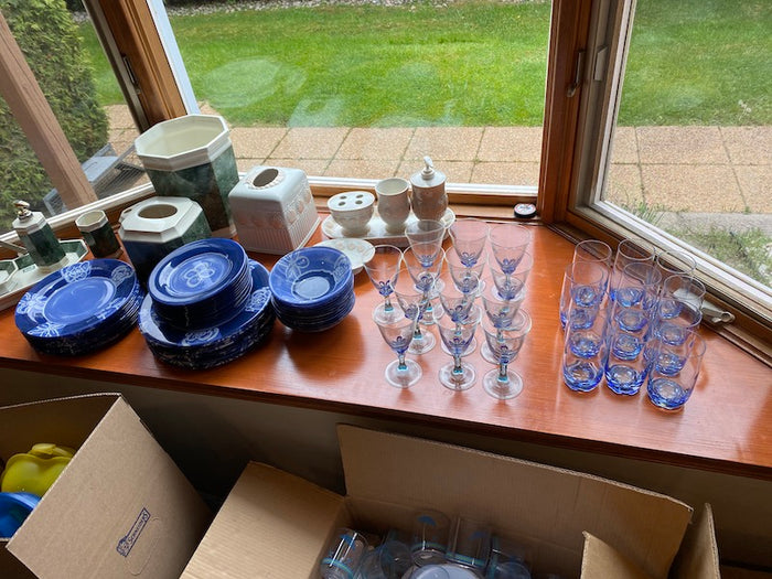 Blue shop glass dinnerware