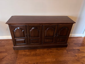 Ethan Allen Georgian Court Sideboard