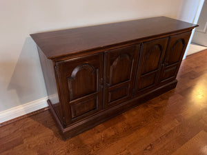 Ethan Allen Georgian Court Sideboard