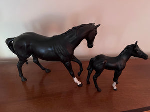 2 Beswick Porcelain Horse Figurines