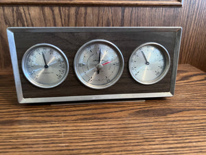 Vintage airguide barometer