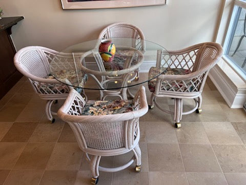 Round Glass Top Kitchen Table with White Rattan Base + 4 Chairs