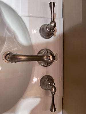 Kohler Pedestal Sink