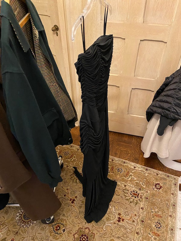 Black dress best sale size 4