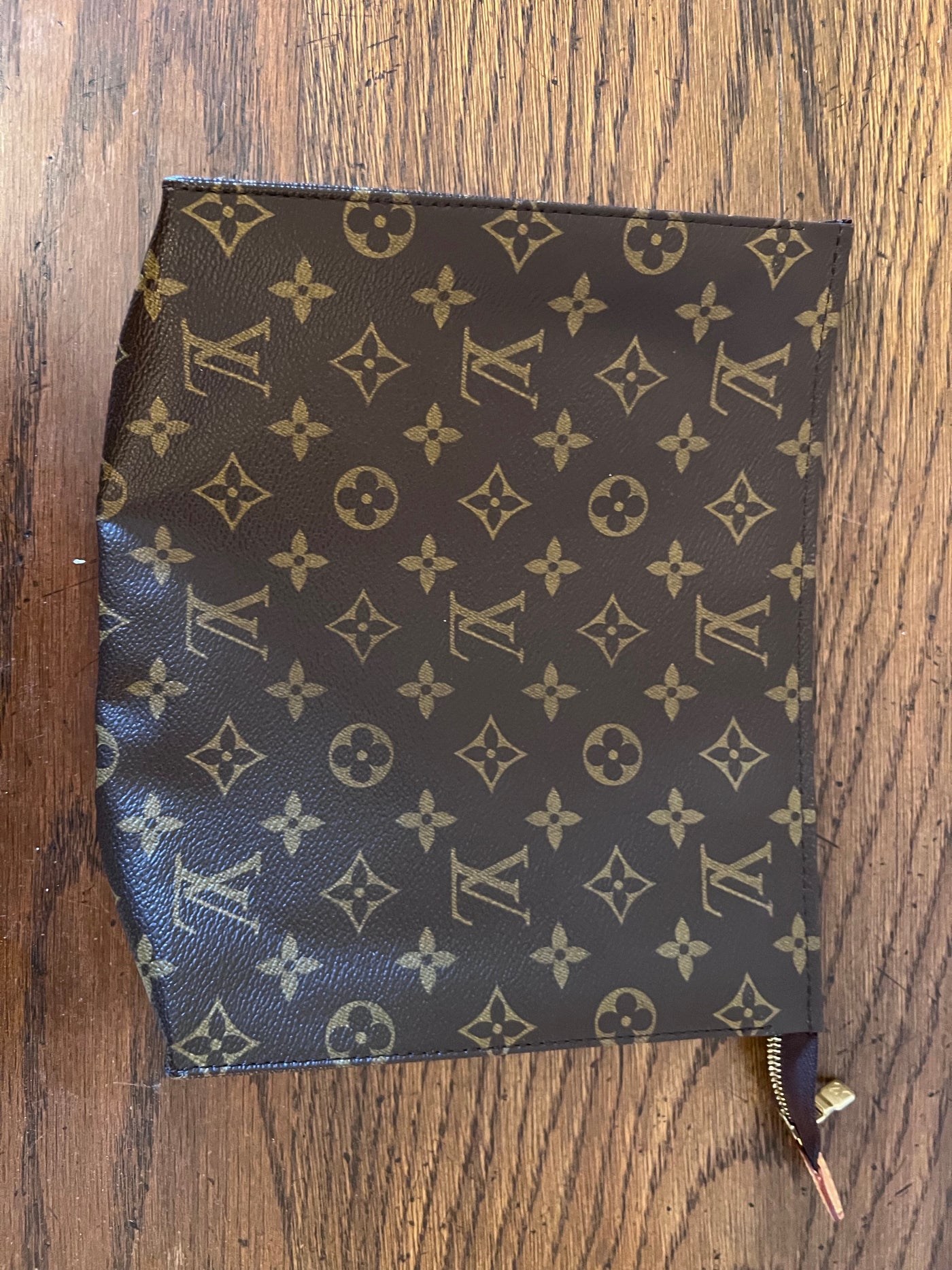 Louis Vuitton Monogram Canvas Toiletry Pouch 26 at Jill's Consignment