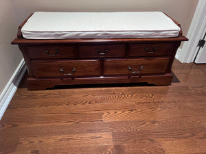 Cedar Chest with Top Pad