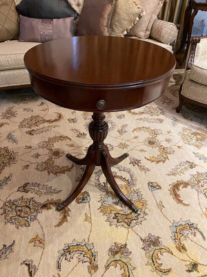 Round Duncan Phyfe Accent Table