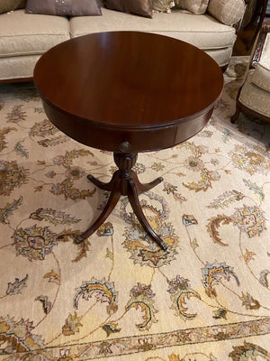 Round Duncan Phyfe Accent Table