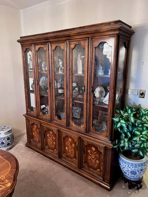 Vintage Sklar-Peppler Hutch/China Cabinet