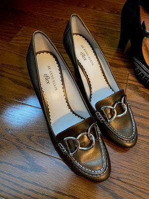 Anne klein iflex black heels best sale