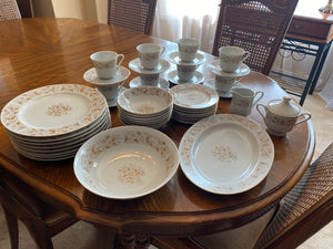 Dynasty Fine China Loceelle Dinnerware Set