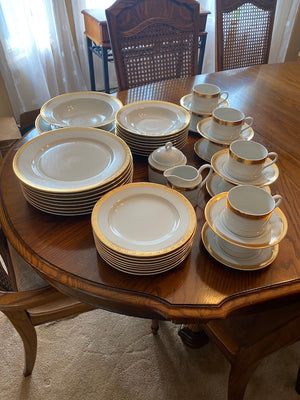 Epoch Collection- Victoria Gold Dinnerware Set